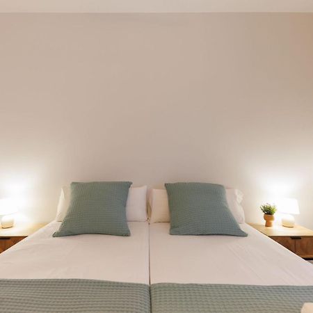 Bravissimo Figuerola, Spacious 3-Bedroom Apartment Girona Esterno foto