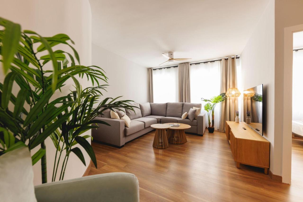 Bravissimo Figuerola, Spacious 3-Bedroom Apartment Girona Esterno foto