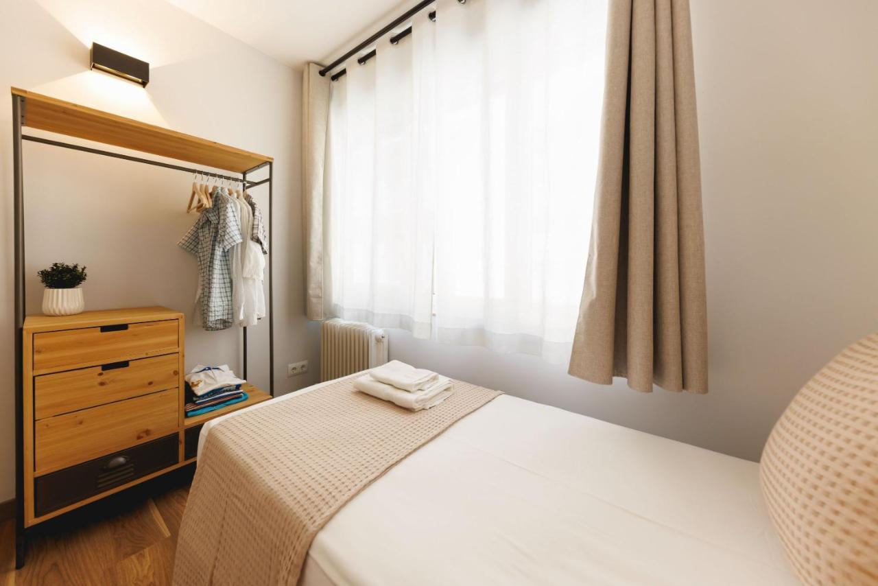 Bravissimo Figuerola, Spacious 3-Bedroom Apartment Girona Esterno foto